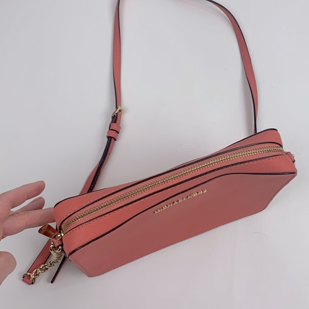Michael Kors Pink Coral Crossbody Bag Gold chain strap Zip close MK shoulder bag - Picture 6 of 16